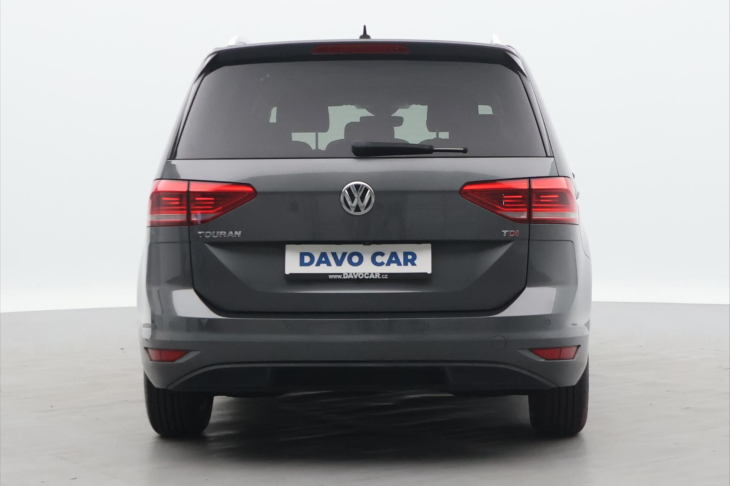 Volkswagen Touran 1,6 TDI DSG Panorama LED 1.Maj
