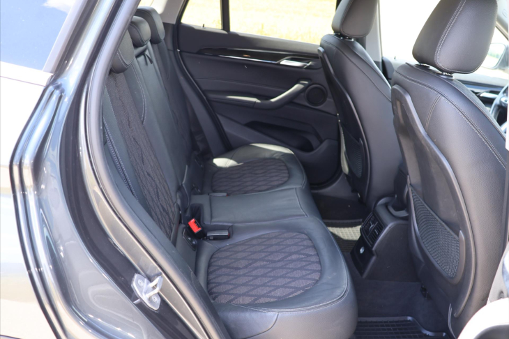 BMW X1 2,0 20d 140kW xDrive xLine CZ