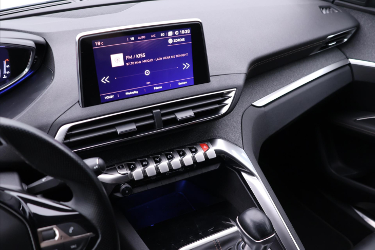 Peugeot 3008 2,0 BlueHDI GT-Line 110kW CZ