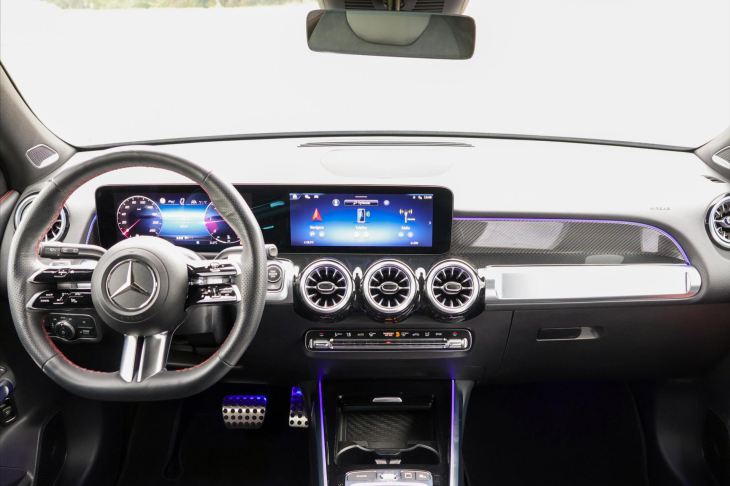 Mercedes-Benz GLB 2,0 200d 4MATIC AMG Premium