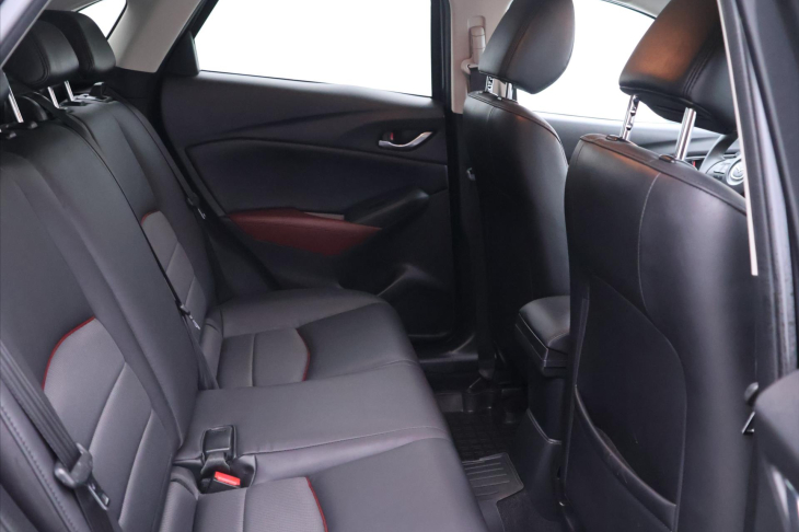 Mazda CX-3 2,0 Skyactiv-G120 Revolution