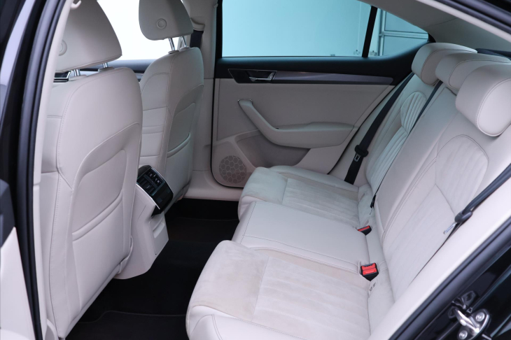 Škoda Superb 2,0 TDI 4x4 DSG CZ Style 1.Maj