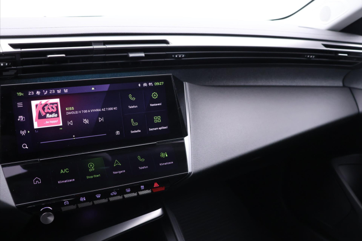 Peugeot 308 1,2 PT 96kW CZ Allure LED DPH