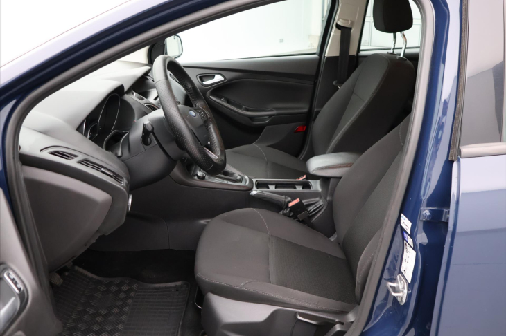 Ford Focus 1,5 TDCI 70 kW Aut.klima CZ