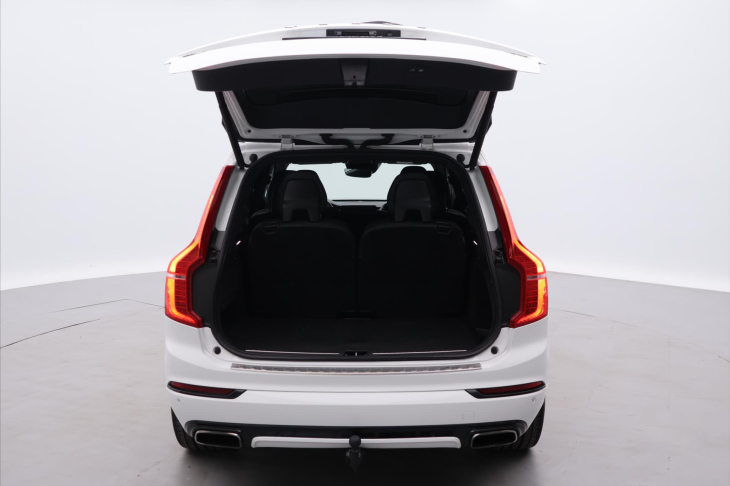 Volvo XC90 2,0 D5 165kW AWD Aut. R-Design