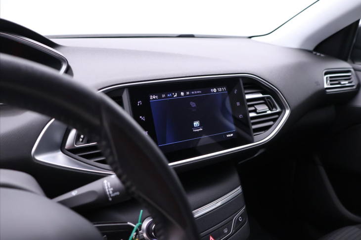 Peugeot 308 1,5 HDI 96kW CZ 1.Maj DPH