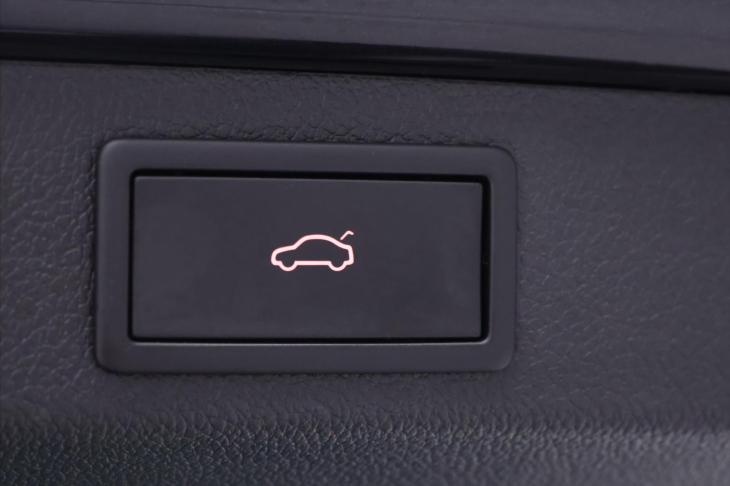 Škoda Superb 2,0 TDI 147kW 4x4 L&K DSG DPH