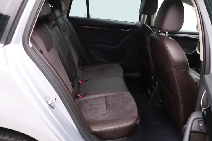Škoda Octavia 2,0 TDI 135kW DSG 4x4 L&K