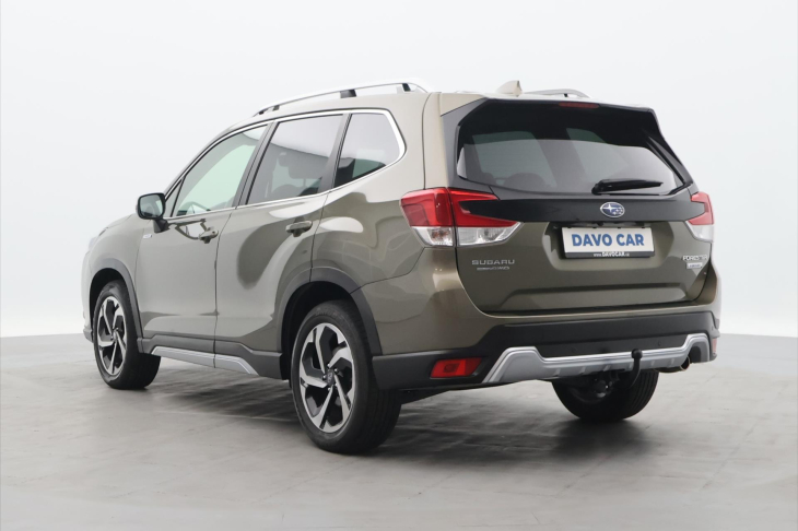 Subaru Forester 2,0 e-Boxer 110kW Executive CZ