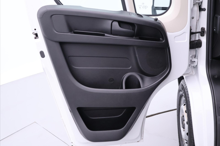 Fiat Ducato 2,2 103kW L4H4 Kima DPH 1Maj CZ