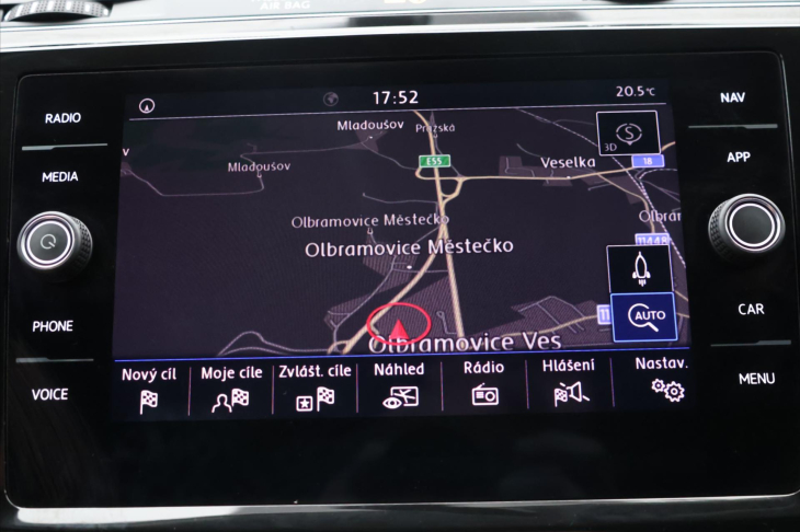 Volkswagen Touran 1,5 TSI EVO 110kW HighLline