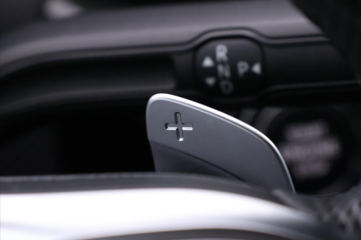 Mercedes-Benz CLA 1,3 250 118kW 250 E-Hybrid AMG