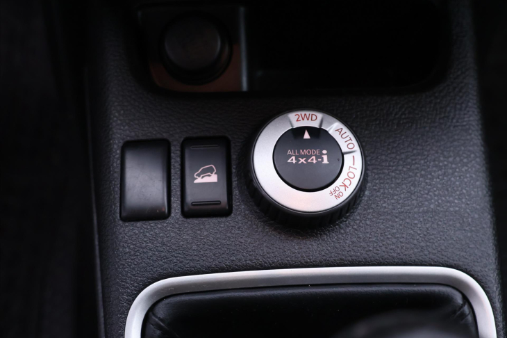 Nissan X-Trail 2,0 DCI 110kW 4x4 Klima Tažné