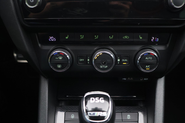 Škoda Octavia 2,0 TDI RS 135kW DSG Kůže