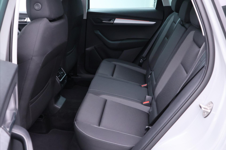 Škoda Karoq 2,0 TDI DSG 4x4 Tour Virtual