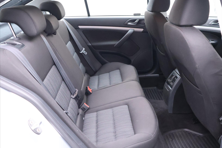 Škoda Octavia 2,0 TDI 103kW Elegance CZ