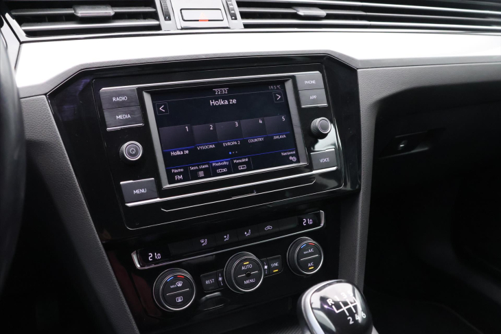 Volkswagen Passat 2,0 TDI 110kW Business Combi