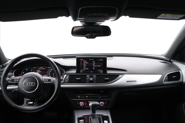 Audi A6 3,0 TDI 150kW quattro S-line