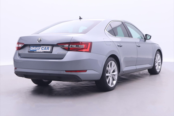 Škoda Superb 2,0 TDI 140kW DSG Style Kůže