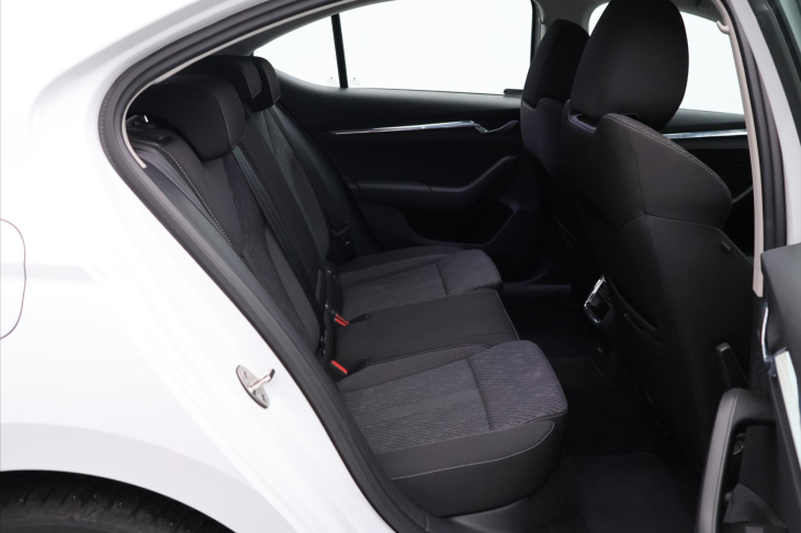 Škoda Octavia 2.0 TDI 85kW Style CZ DPH