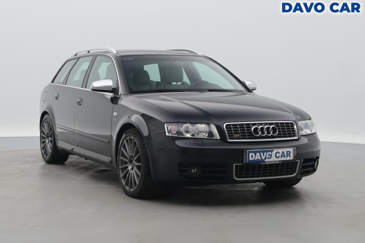 Audi S4 4,2 V8 253kW Quattro Recaro