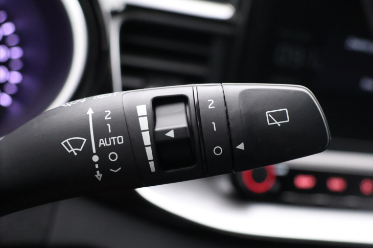 Kia XCeed 1,5 T-GDi 118kW Exclusive CZ