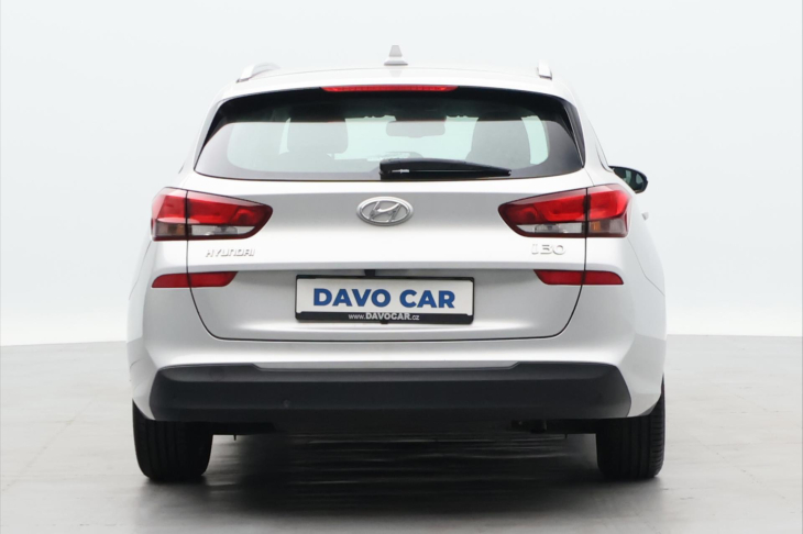Hyundai i30 1,4 T-GDI 103kW DCT Navi LED