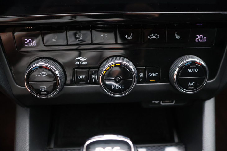 Škoda Octavia 2,0 TDI 135kW CZ Challenge DSG