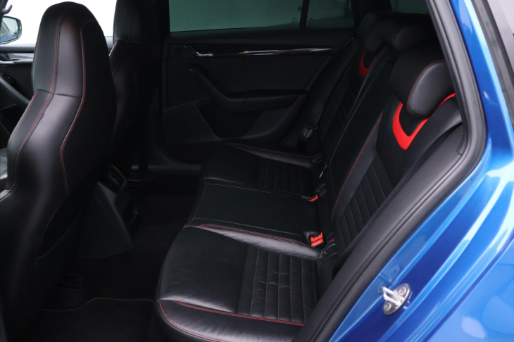 Škoda Octavia 2,0 TDI 135kW DSG RS Challange