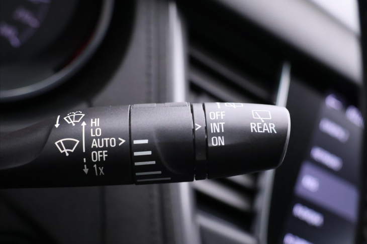 Opel Grandland X 1,6 TURBO PHEV 4x4 Innovation