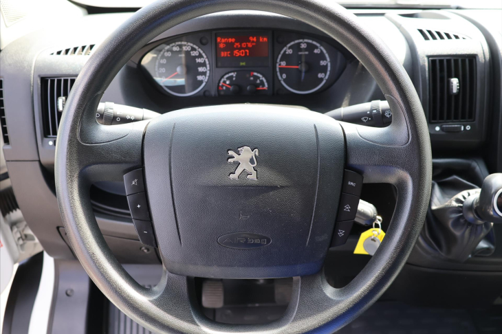 Peugeot Boxer 2,2 HDI 110kW CZ 10 Palet