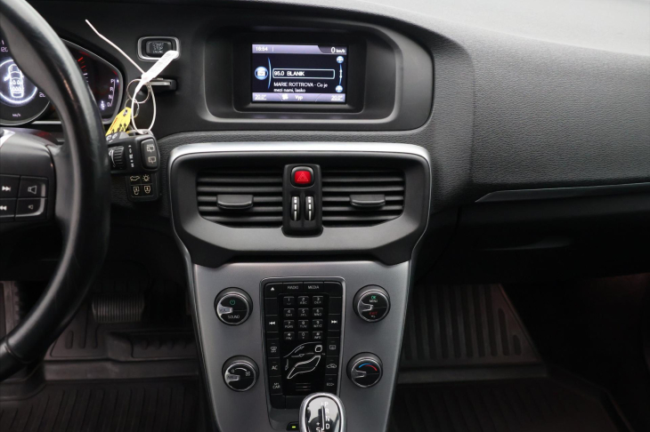 Volvo V40 2,0 D2 Drive-E Aut Momentum