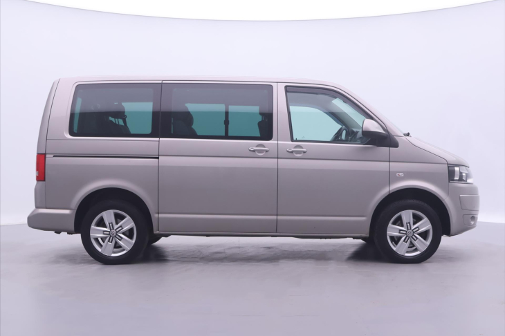 Volkswagen Caravelle 2,0 TDI 103kW DSG 8-Míst Tažné