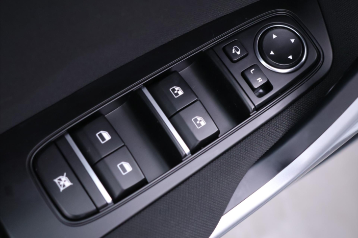 Kia Ceed 1,5 T-GDI 117kW Aut. CZ DPH