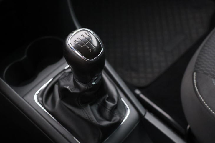Škoda Rapid 1,6 TDI 66kW Ambition CZ DPH