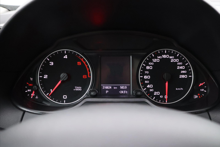 Audi Q5 2,0 TDI 125kW Quattro S-Tronic CZ