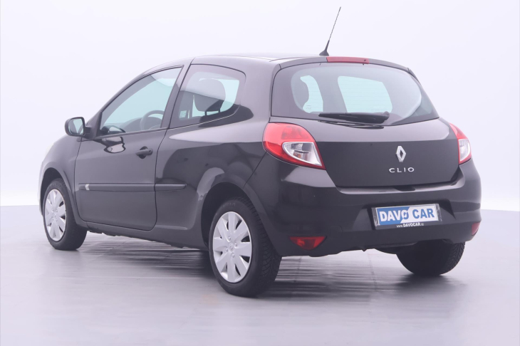 Renault Clio 1,2 i CZ 1.Majitel 9'250km