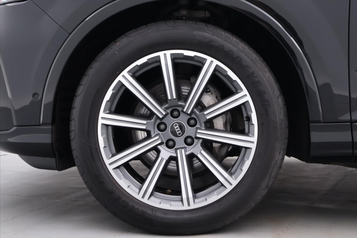 Audi Q7 3,0