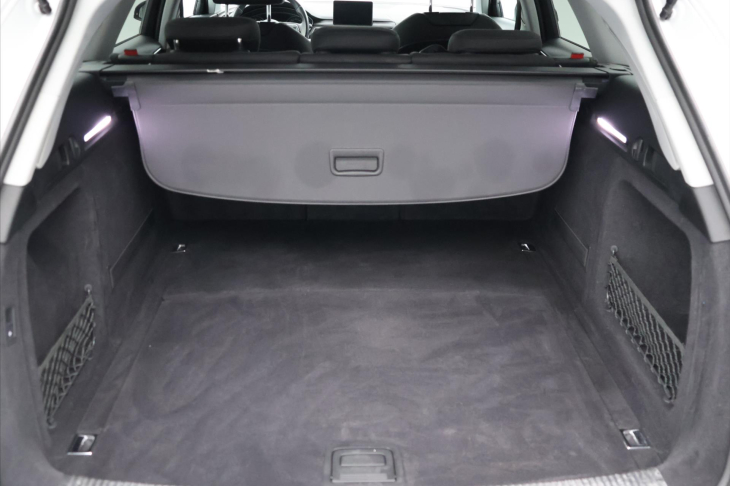 Audi A4 1,4 TFSI 110kW Aut. serv.kn.