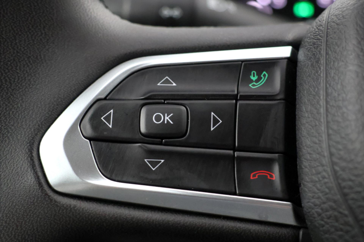 Jeep Compass 1,3 MultiAir 96kW Night Eagle
