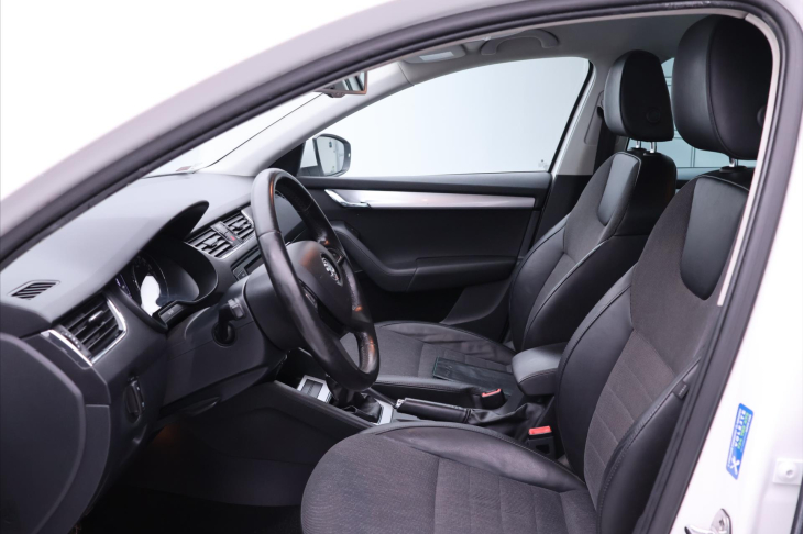Škoda Octavia 1,6 TDI 77kW Kůže Elegance+