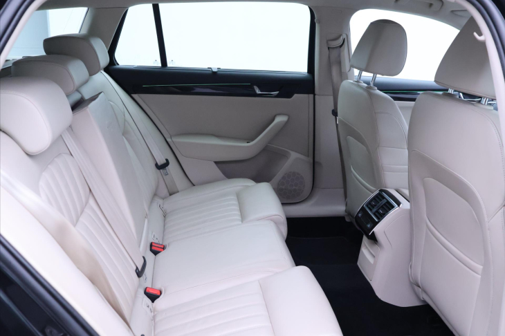 Škoda Superb 2,0 TDI 140kW CZ DSG 4x4 L&K