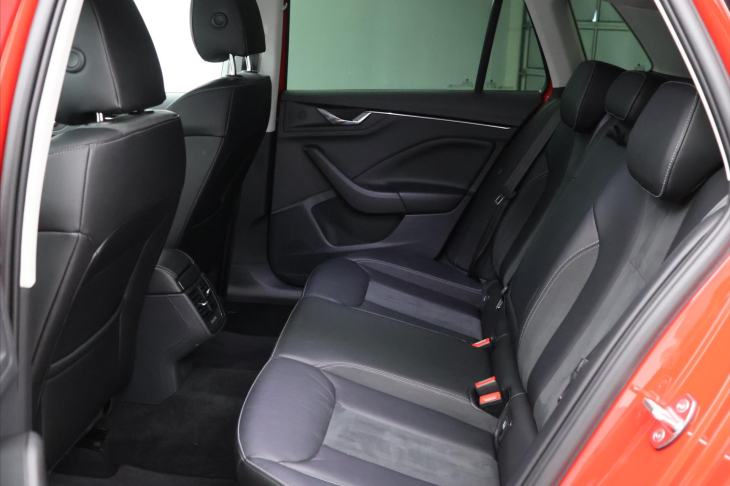 Škoda Kamiq 1,0 TSI 85kW Style DSG CZ