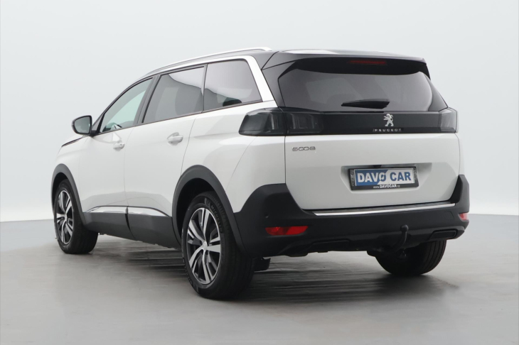 Peugeot 5008 1,2 PT 96kW Allure 7-Míst CZ