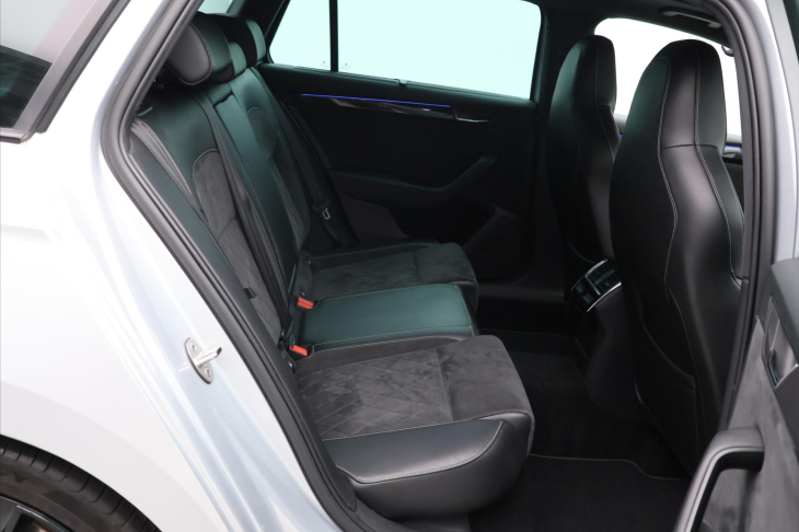 Škoda Superb 2,0 TDI 140kW Sportline Aut.klima