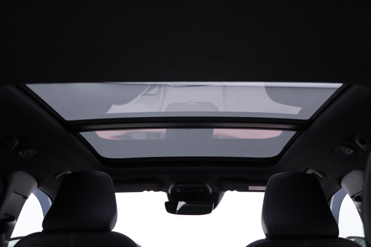 Volvo XC40 2,0 182KW R-DESIGN Kamera DPH