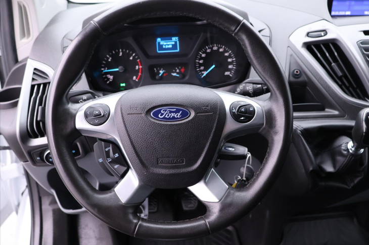 Ford Transit Custom 2,0 TDCI Navi 9-Míst DPH L2