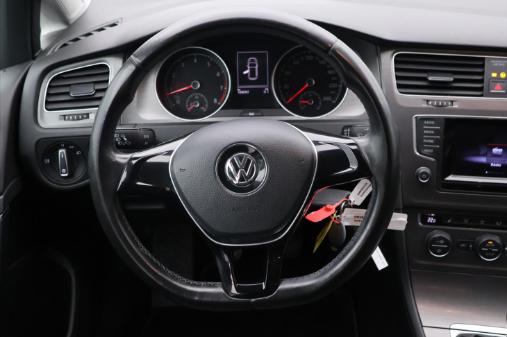 Volkswagen Golf 1,4 TSI 103kW Aut.klima