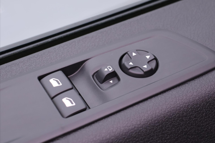 Toyota ProAce Verso 2,0 D-4D 130kW Shuttle 8-Míst