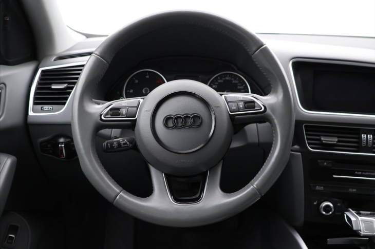 Audi Q5 3,0 TDI 180kW Aut Quattro Kůže